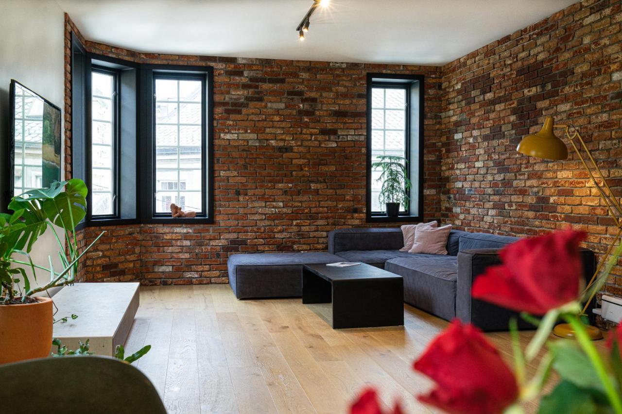 Family Friendly Apartment By The Park In The Very Center Of Ålesund Esterno foto